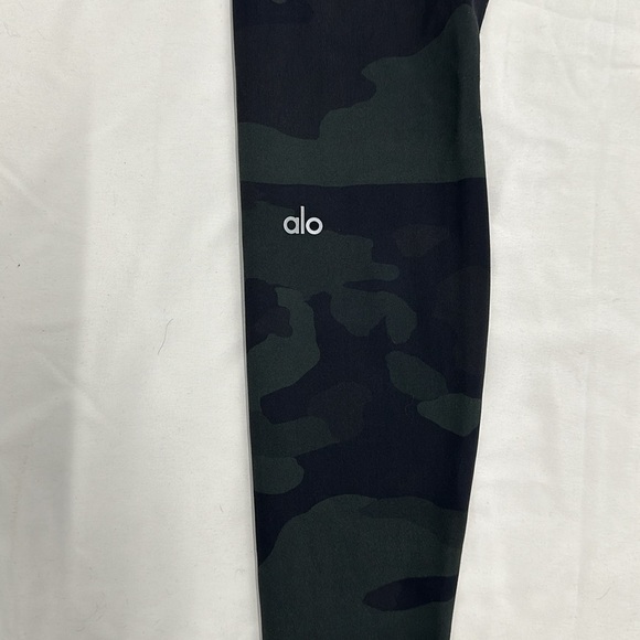 Alo Yoga High Waist Camo Vapor Legging Green Gray - Picture 7 of 8